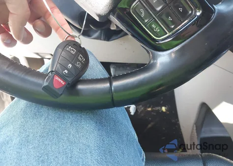 2017 Dodge Grand Caravan Sxt z USA, uszkodzony, nr VIN 2C4RDGCG4HR731125